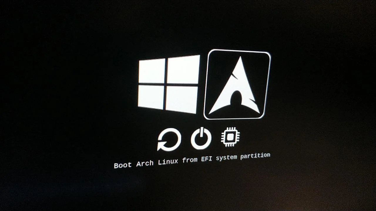 refind-custom-theme